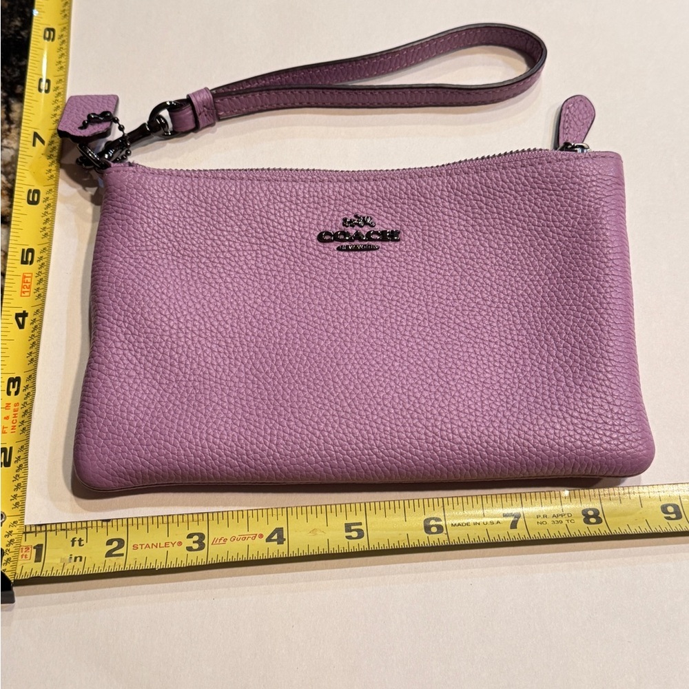 Coach Pebbled Leather Lily Clutch Wristlet